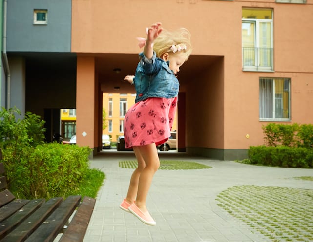 Learning to jump: improve your child's motor skills