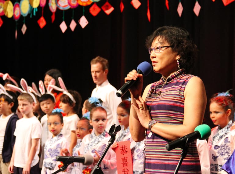 Huali Xiong is an expert in Chinese teaching, and will be sharing her tips at a coffee morning at CIS on 17 November.