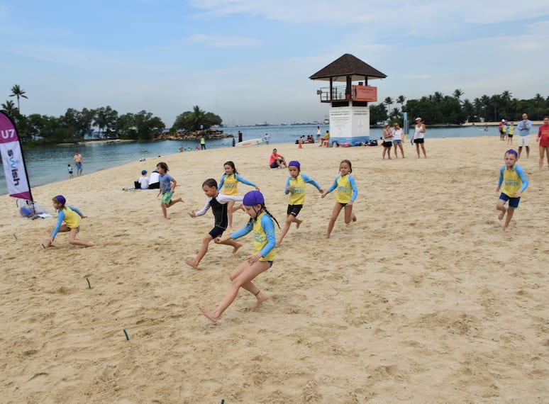 Singapore Nippers surf life saving for kids