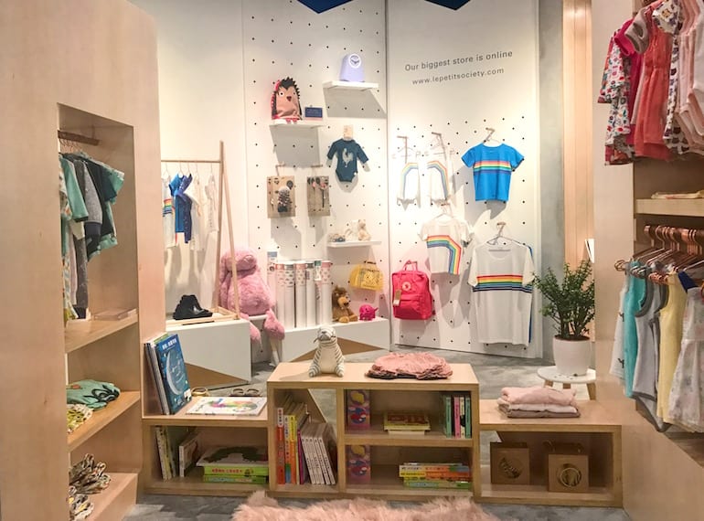Gender-neutral-clothes_Le-Petit-Society-HoneyKids-Asia