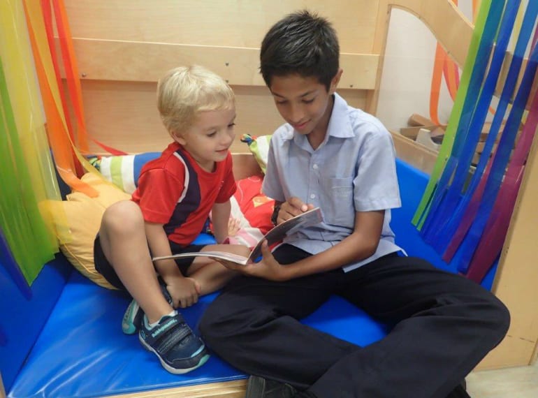Honeykids Asia Tanglin-reading-3