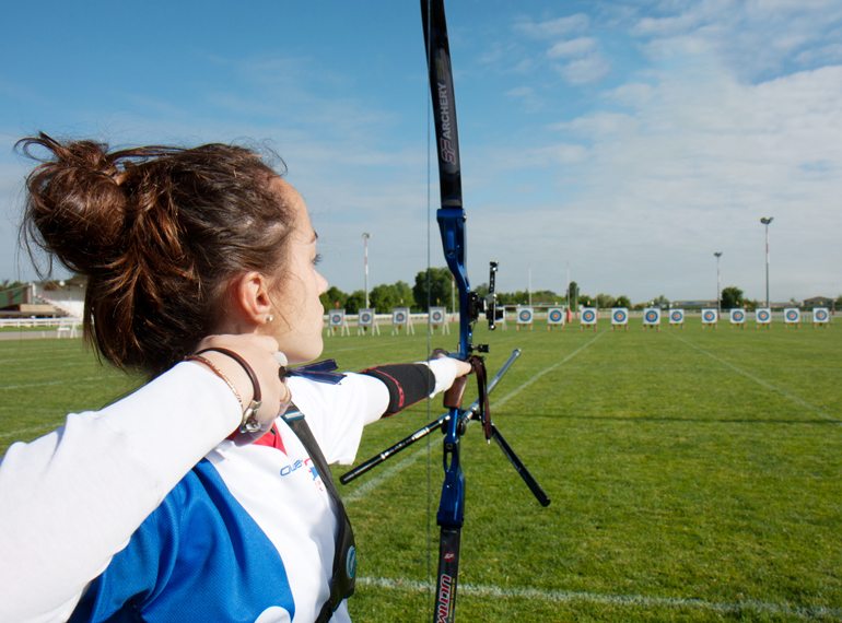 bow and arrow for teenager