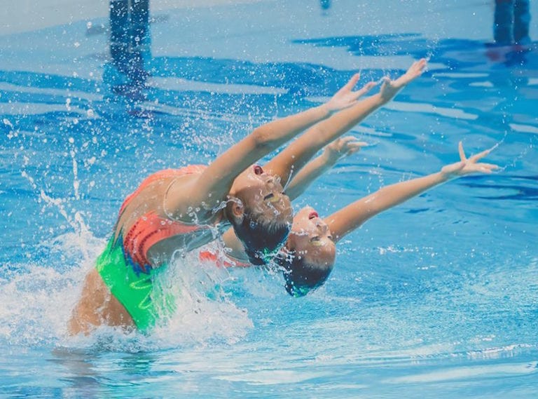 Synchronised swimming lessons: water and aquatic sports for girls in Singapore
