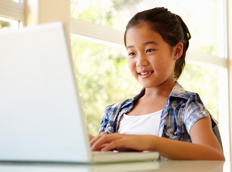 Girls in tech: coding and app jamming in Singapore for kids