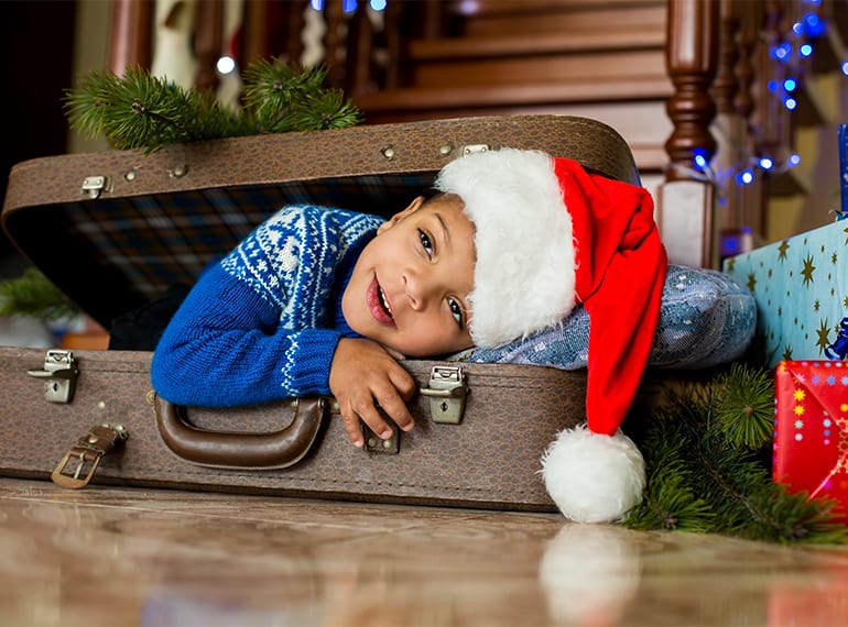 Packing for an overseas Christmas with kids: how to limit and manage your luggage