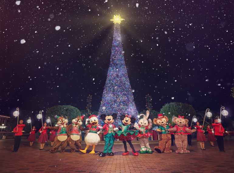 Best family holidays: guide to Hong Kong Disneyland attractions