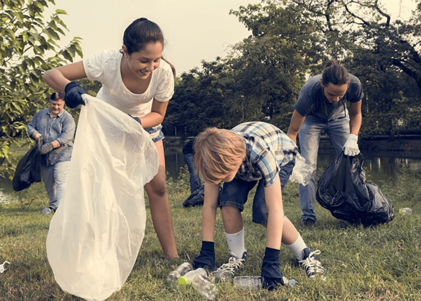 Volunteering for kids in Singapore: Non-profit organisations and charities your children can support