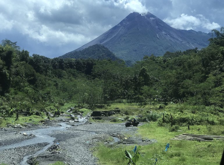 Family-holiday-to-Yogyakarta-MERAPI