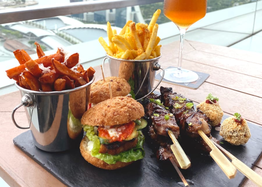 level 33 national day dining platter