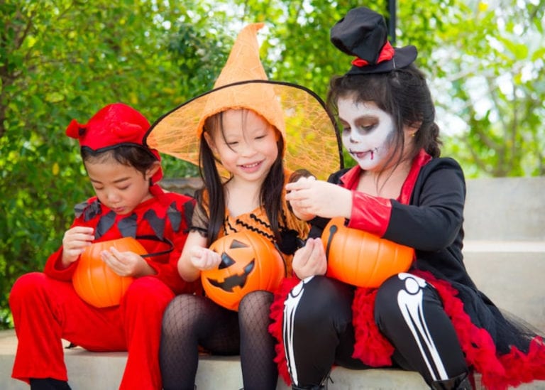 Trick or treating in Singapore tips for a Happy Hallloween HoneyKids Trick or treating in Singapore tips for a Happy Hallloween HoneyKids