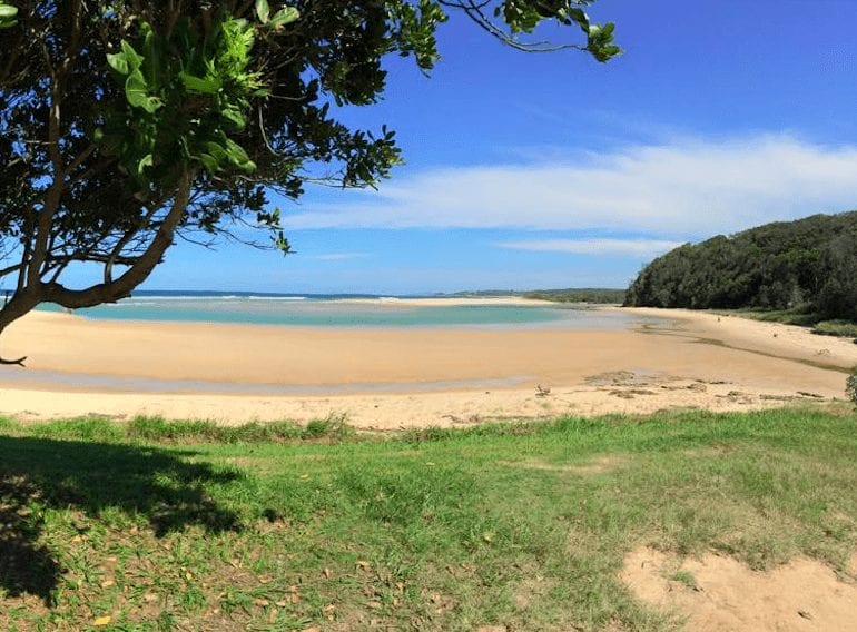 best-beaches-for-families-in-Asia-VALLA