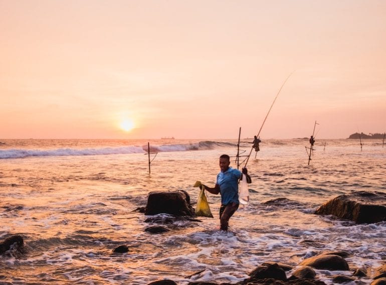 best-beaches-for-families-in-asia-UNAWATUNA