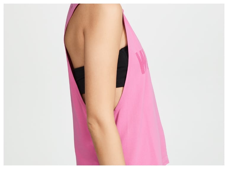 Fashion-forward nursing clothes for breastfeeding in Singapore