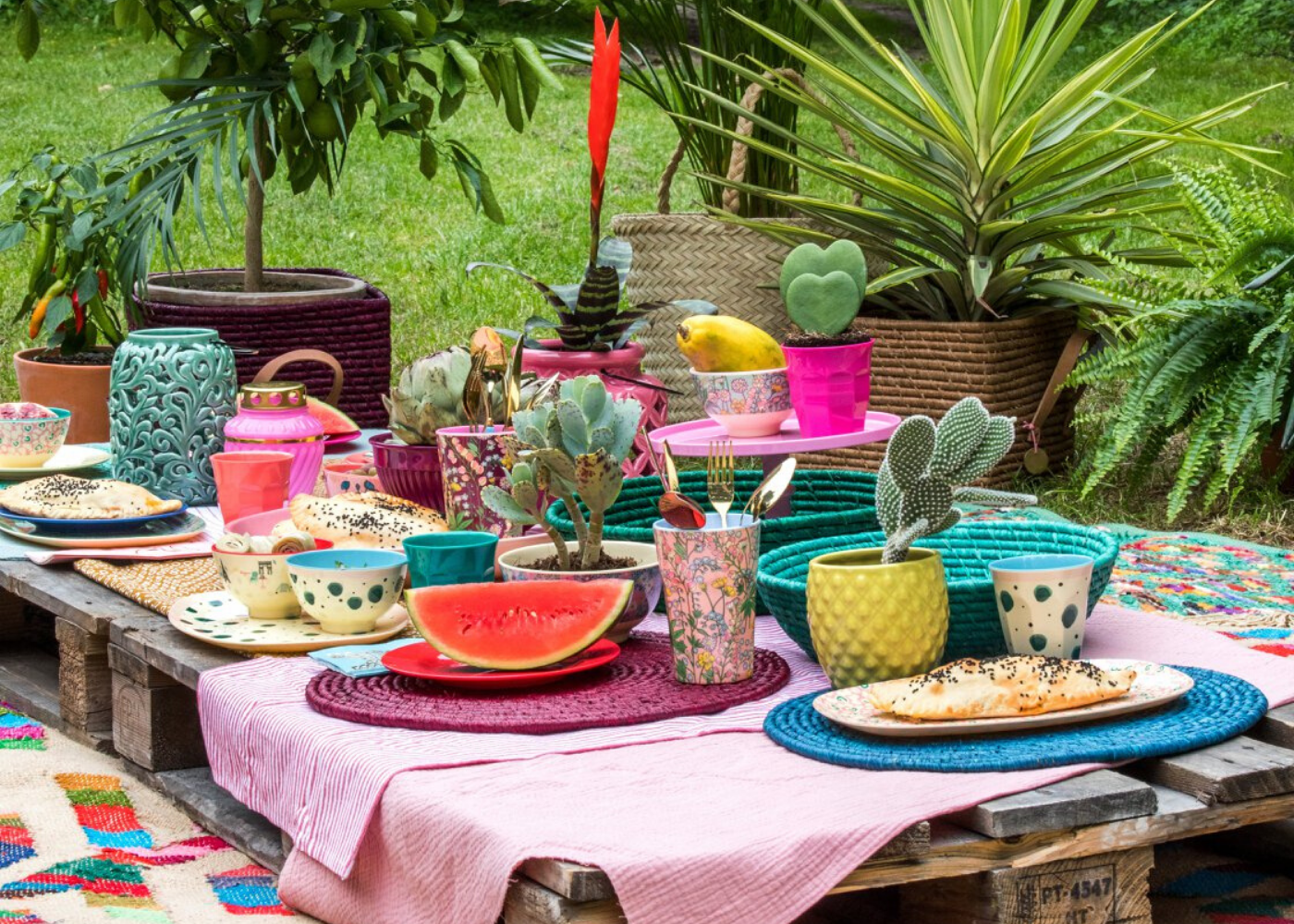 The Children's Showcase | Where to get picnic supplies, baskets, hampers and food in Singapore