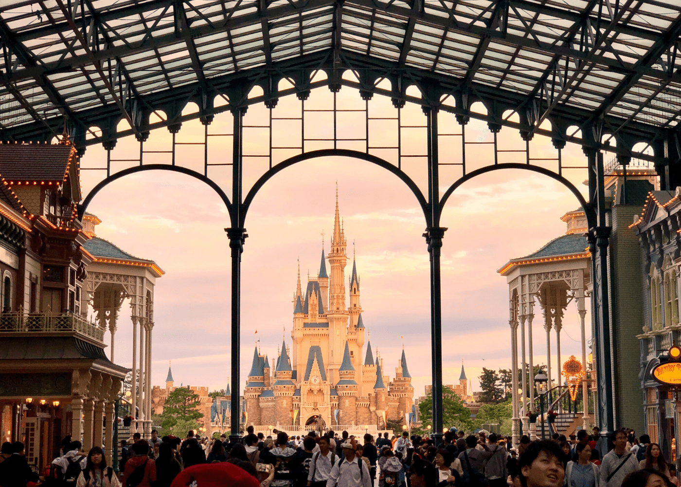 colton jones family-friendly guide to tokyo