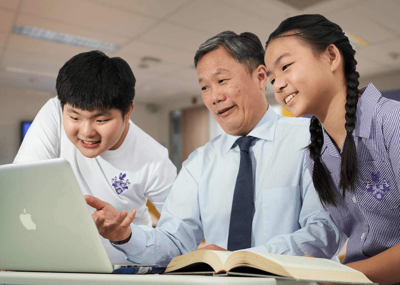 Discover how these international schools utilise state-of-the-art technology in their classrooms